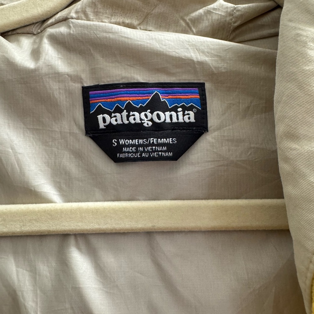 Patagonia yellow/Beige Jacket - Picture 2 of 4